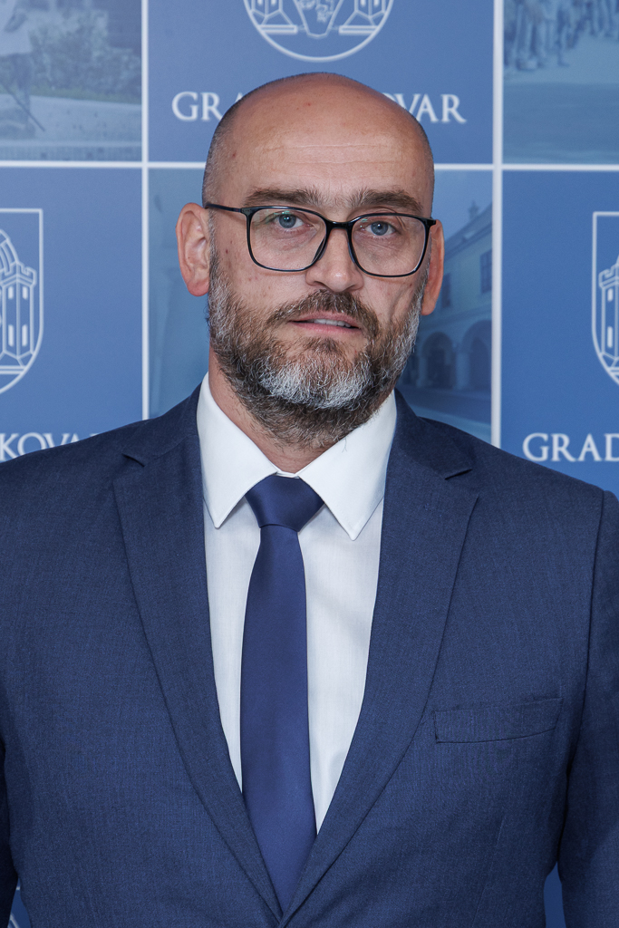 DEJAN DRAKULIĆ