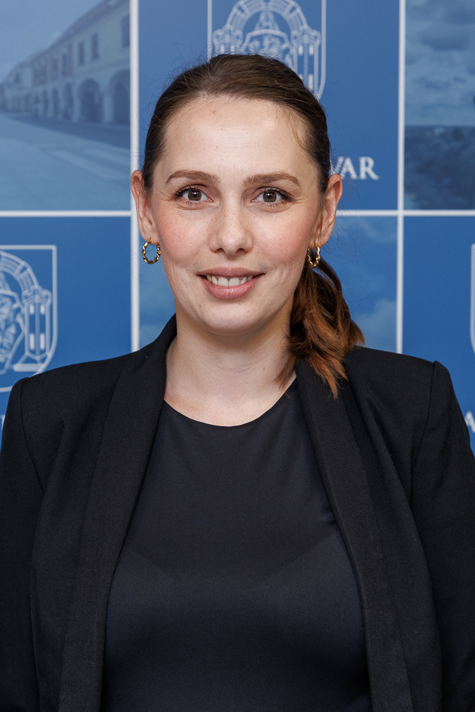 KRISTINA KURAJA